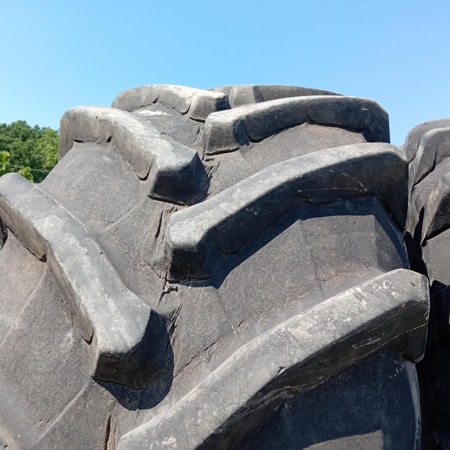  Cauciucuri 710/70R42 Trelleborg