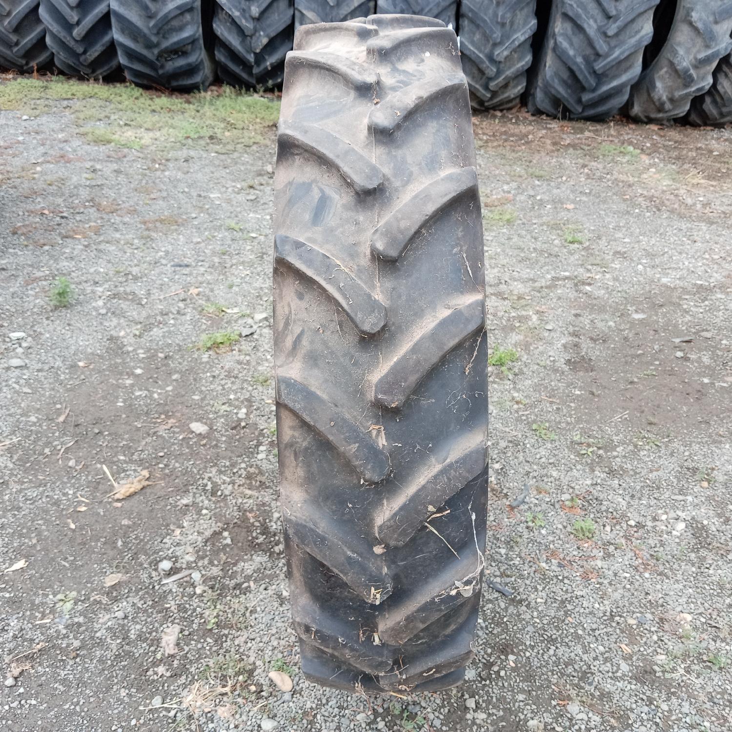 Cauciucuri 270/80R32 Mitas