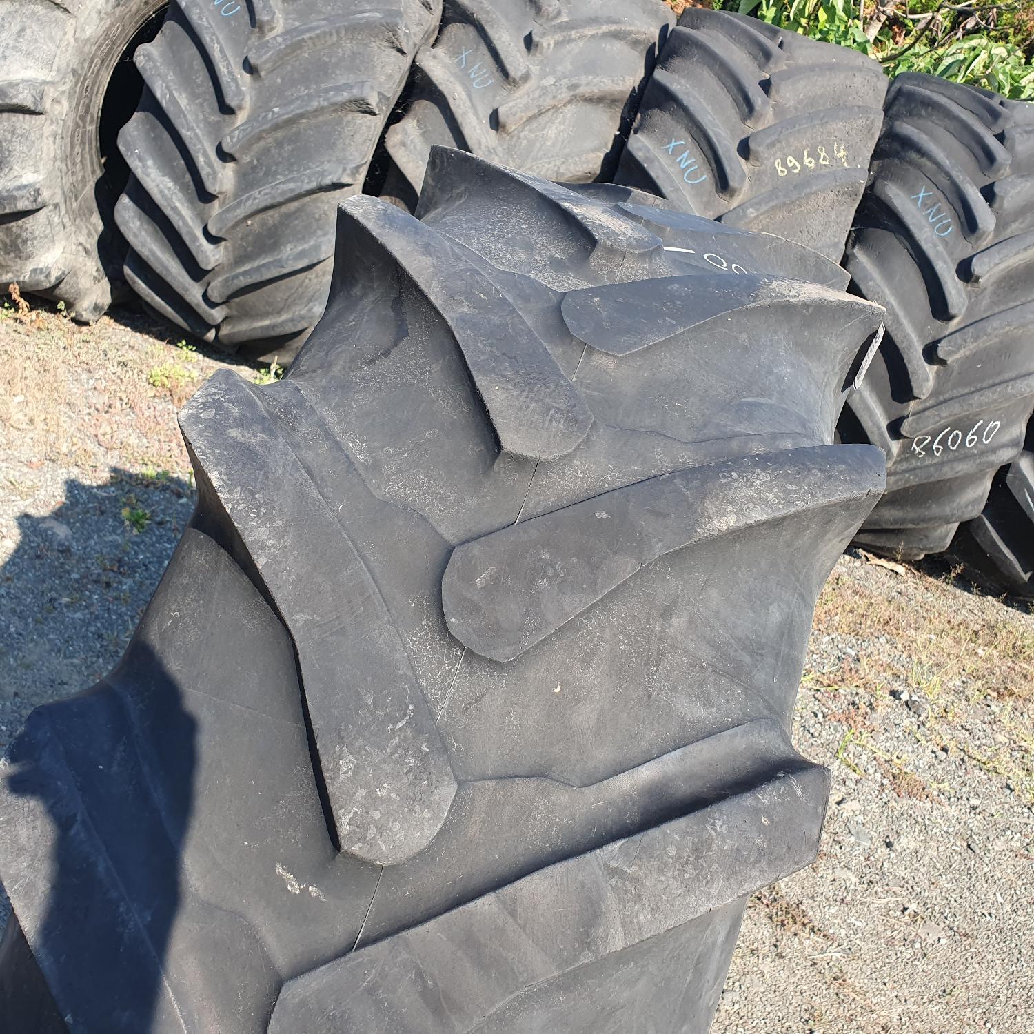  Cauciucuri 16.9R30 Semperit