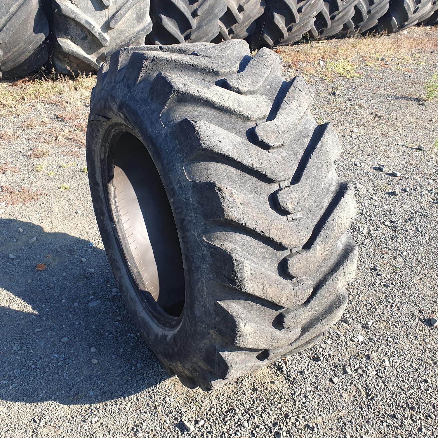  Cauciucuri 16.0/70-24  Petlas