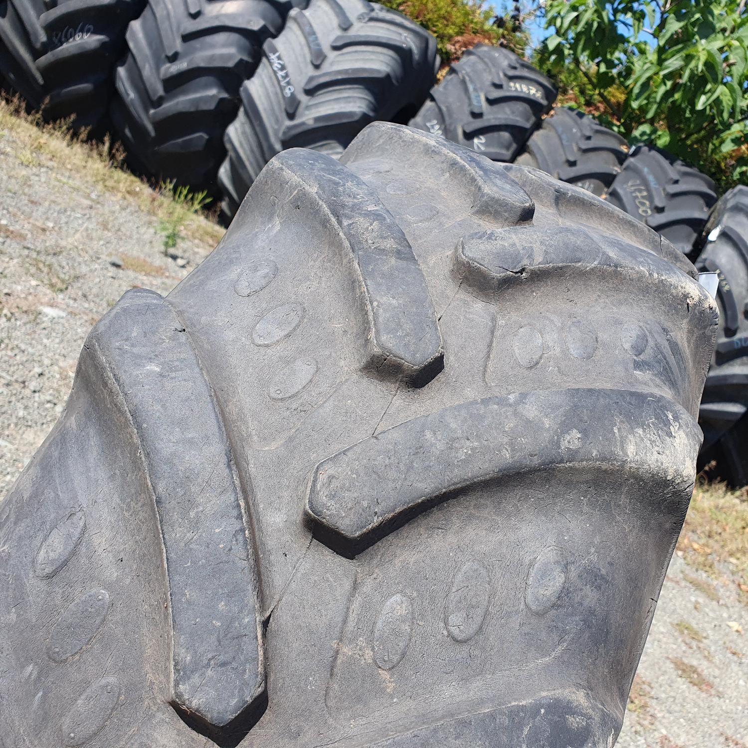  Cauciucuri 280/70R20 Bkt
