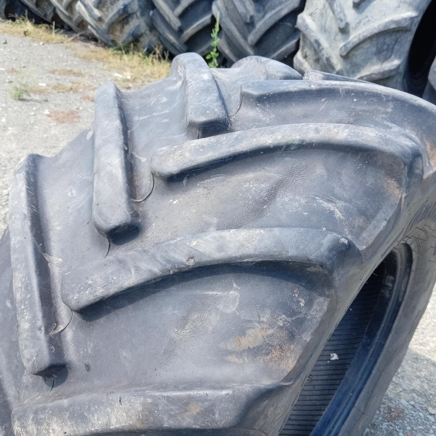  Cauciucuri 425/55R17 Continental