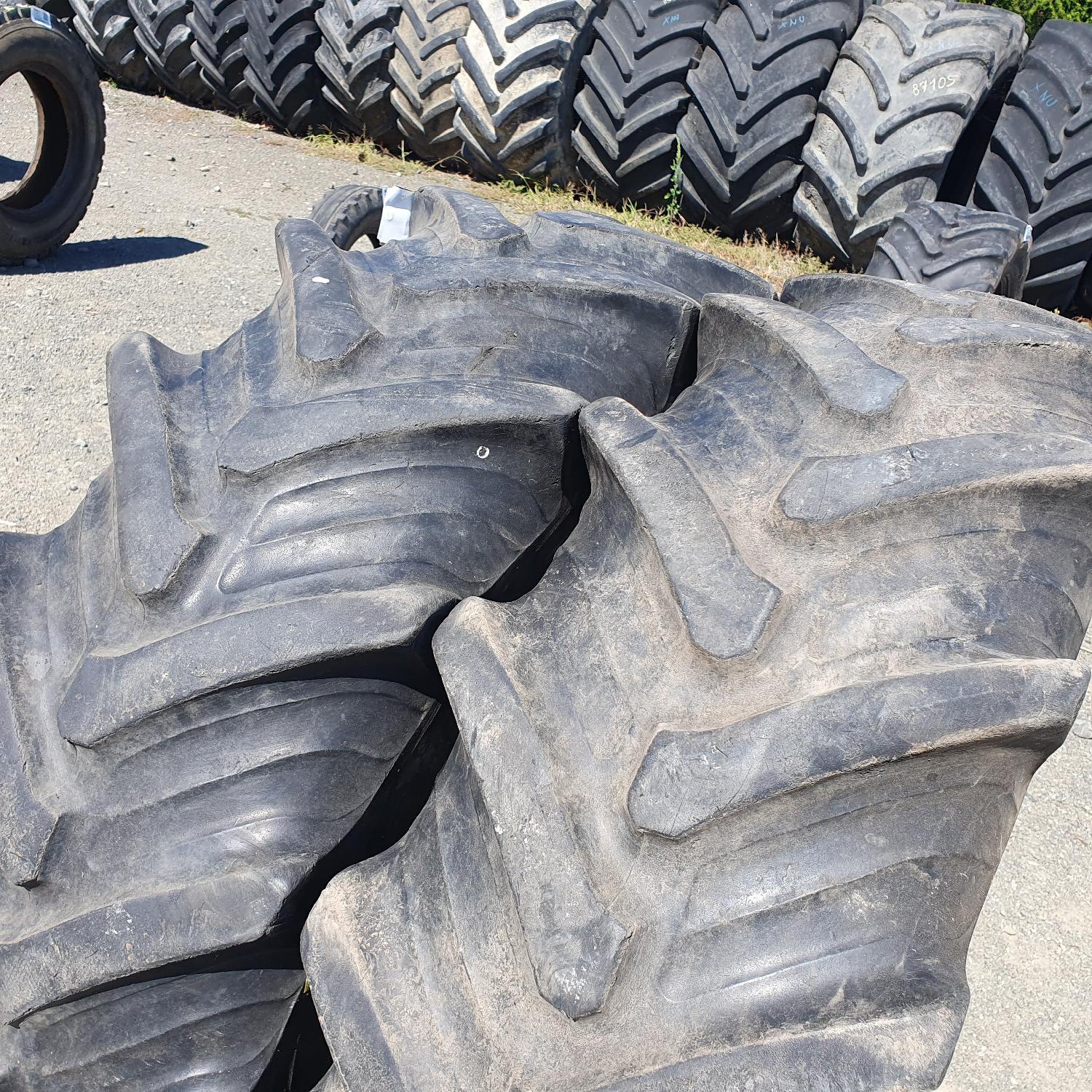  Cauciucuri 320/70R24 Taurus