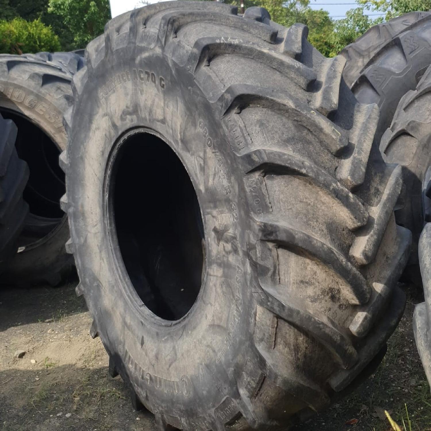  Cauciucuri 680/85R32  Continental