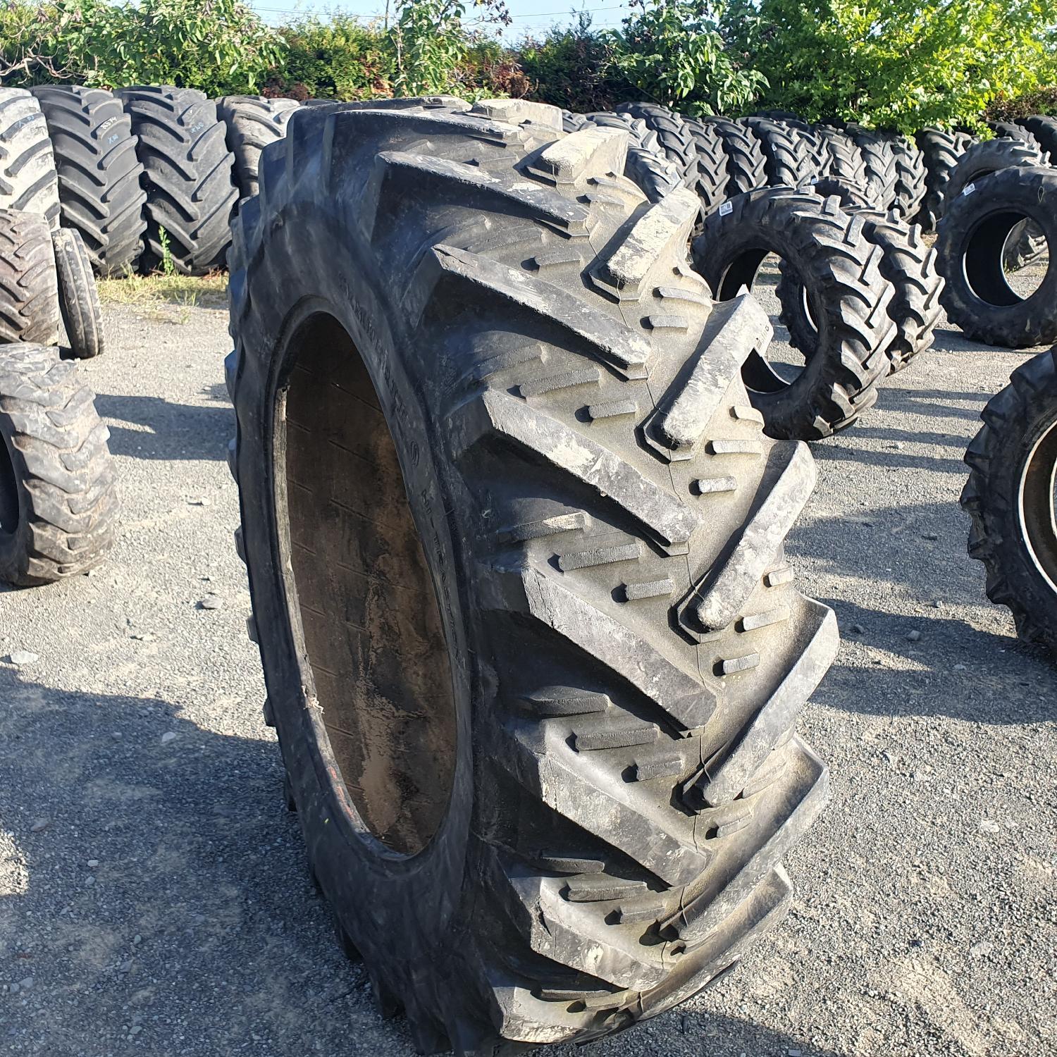  Cauciucuri 18.4R38 (460/85R38) Semperit