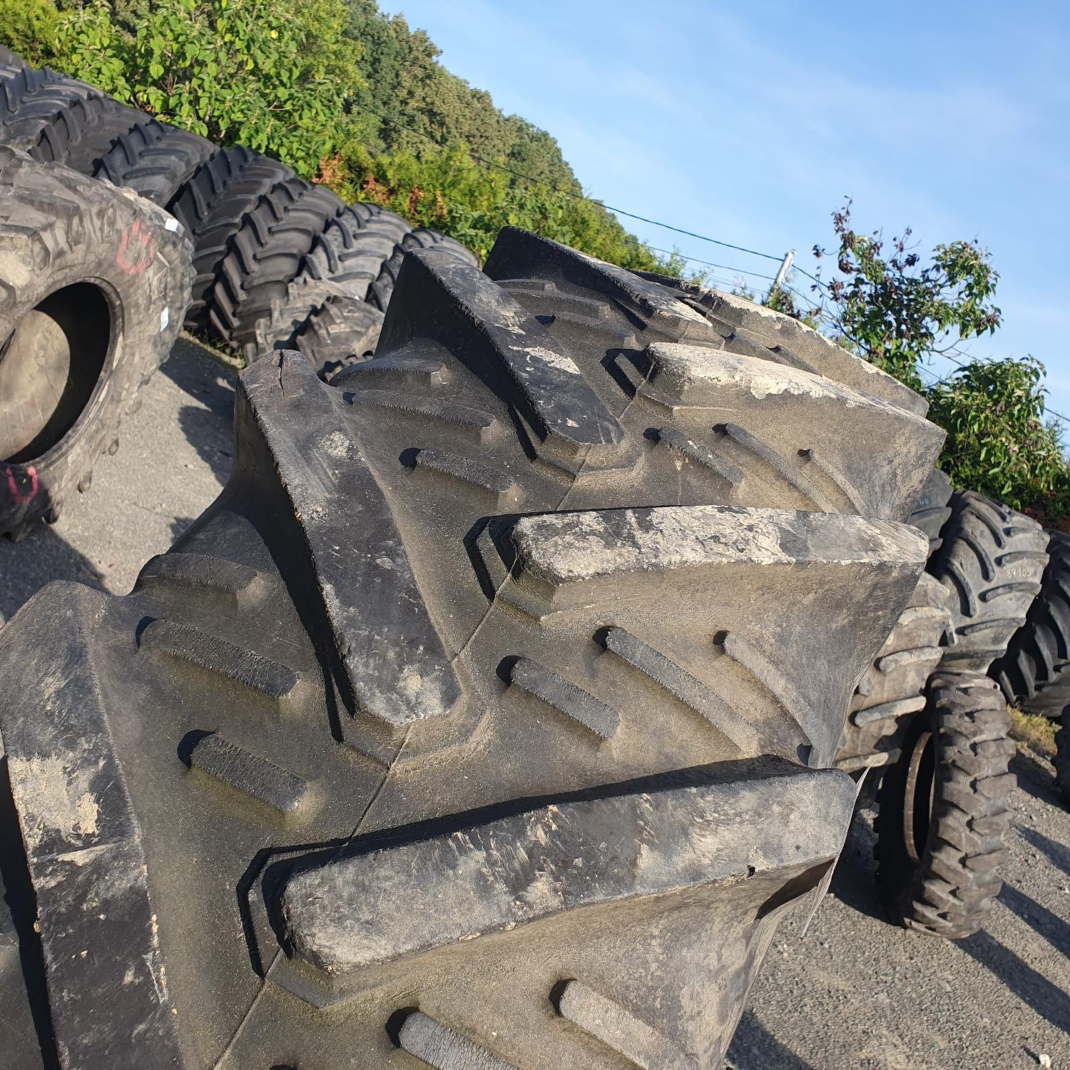  Cauciucuri 18.4R38 (460/85R38) Semperit