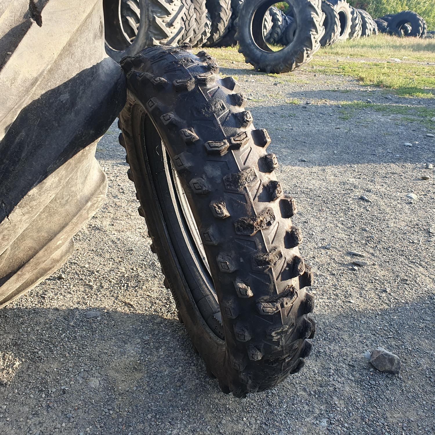  Cauciucuri 140/80-18 Bridgestone