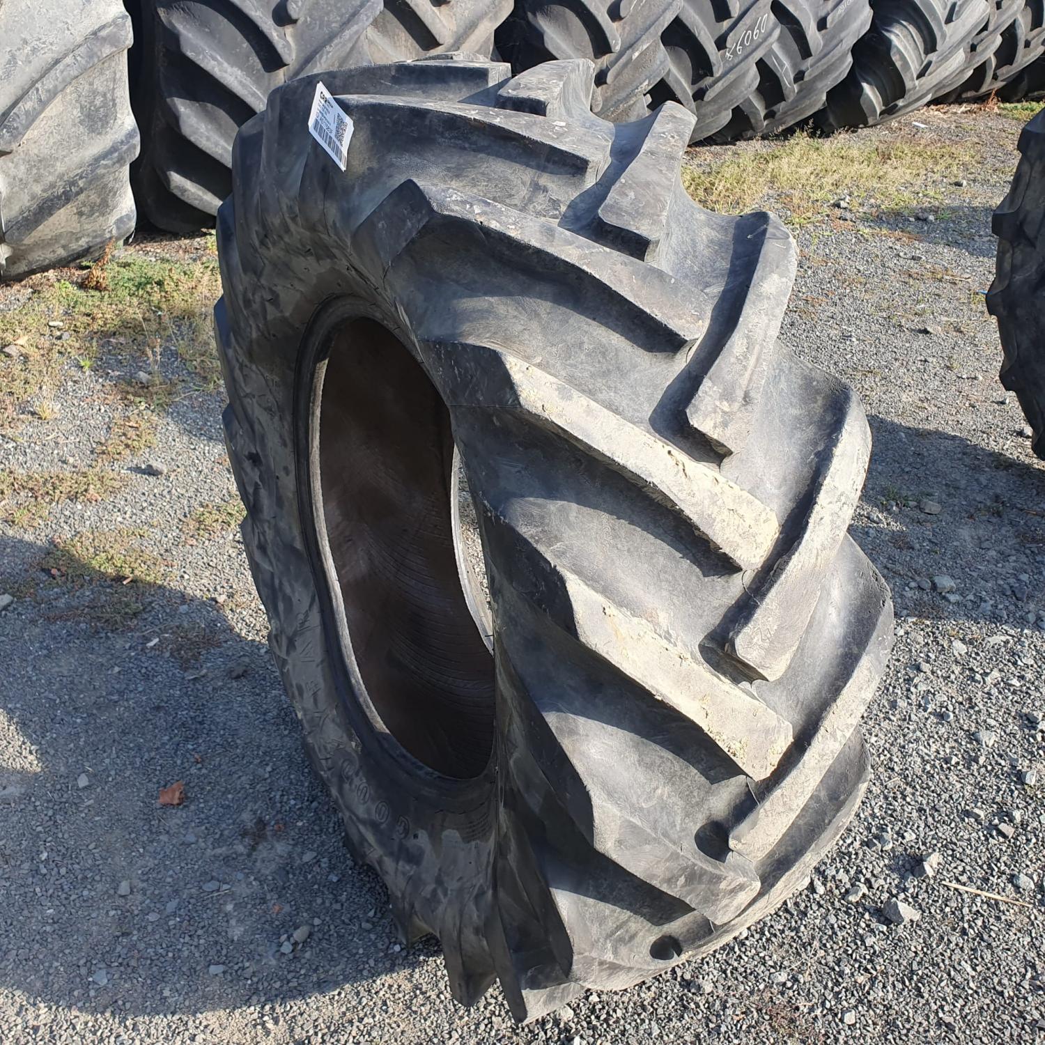  Cauciucuri 14.9-24 Goodyear