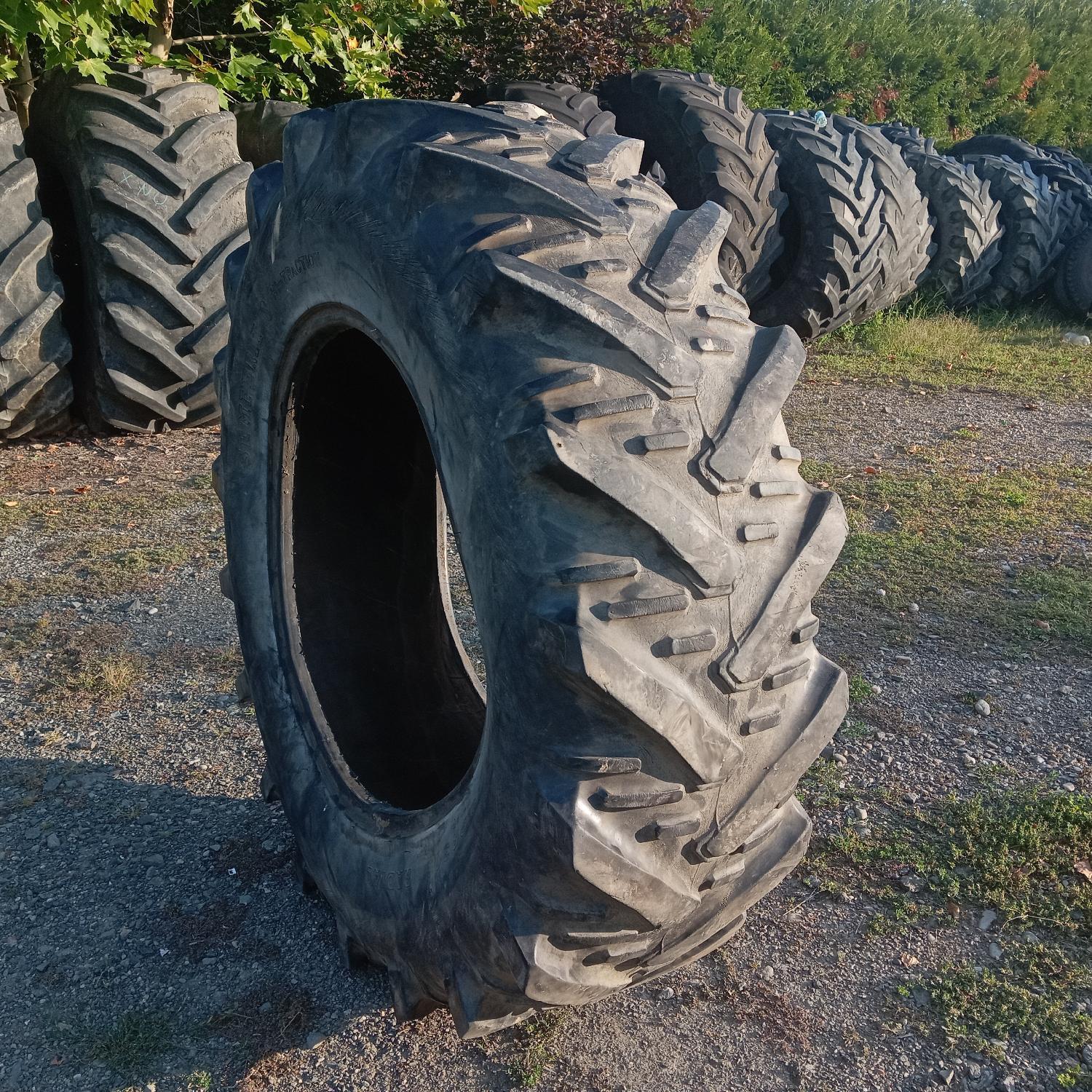  Cauciucuri 16.9R30 Semperit