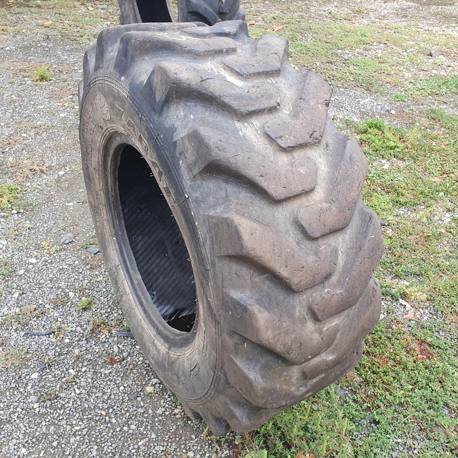  Cauciucuri 340/80-18  Kabat