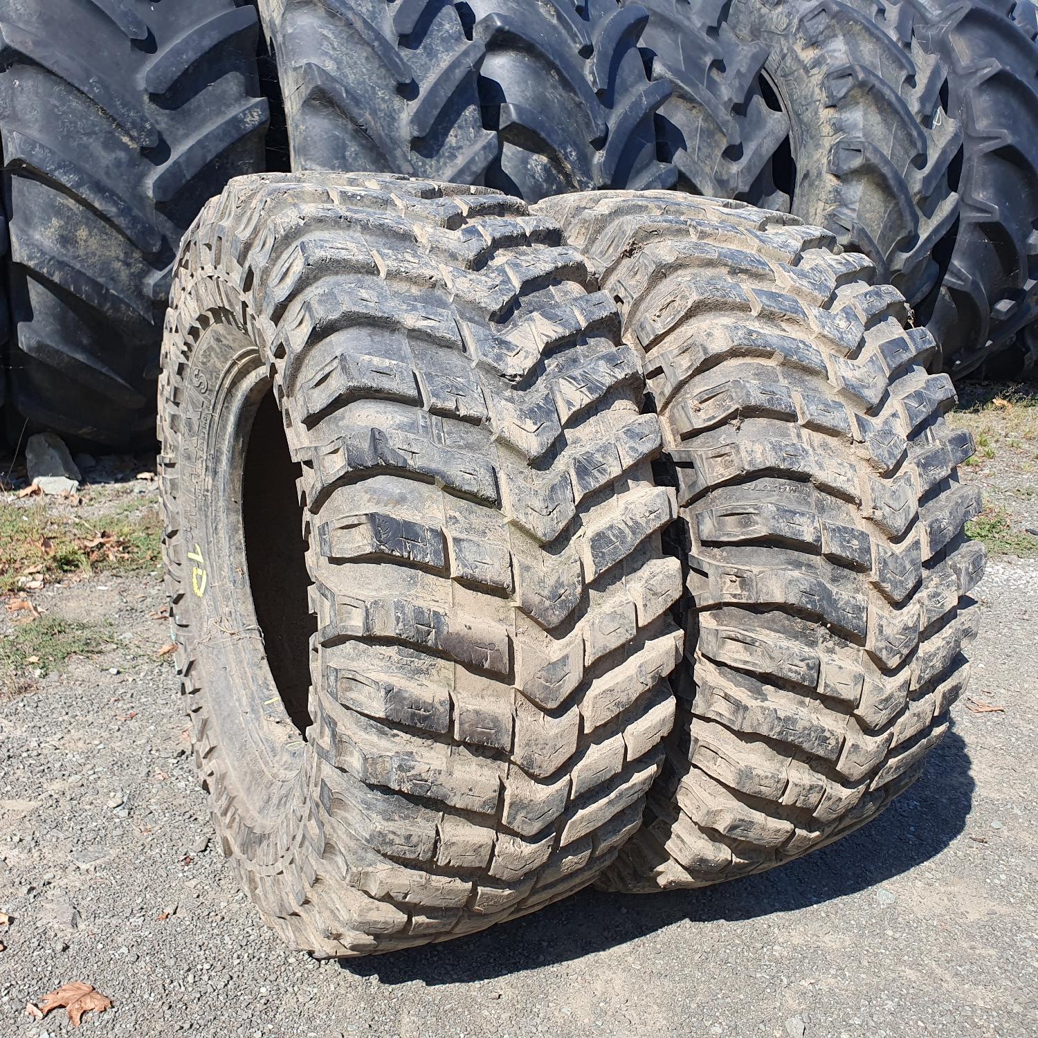  Cauciucuri 35x13.50-16  Maxxis