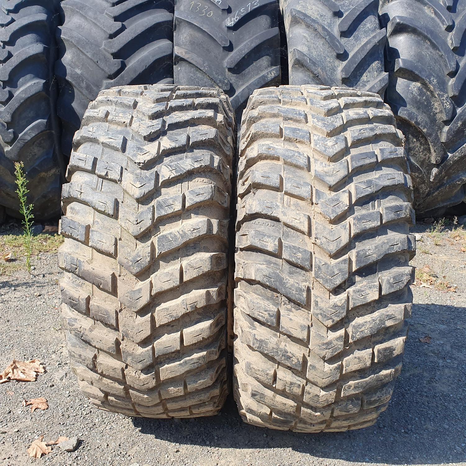  Cauciucuri 35x13.50-16  Maxxis
