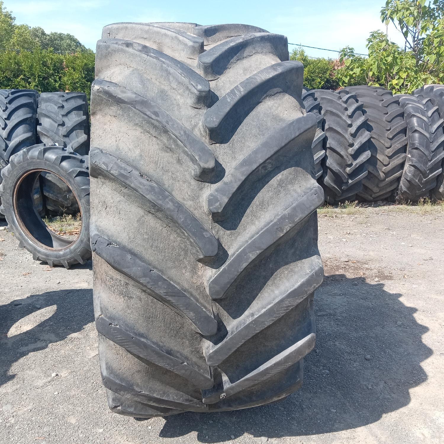  Cauciucuri 800/65R32 (30.5R32) Continental