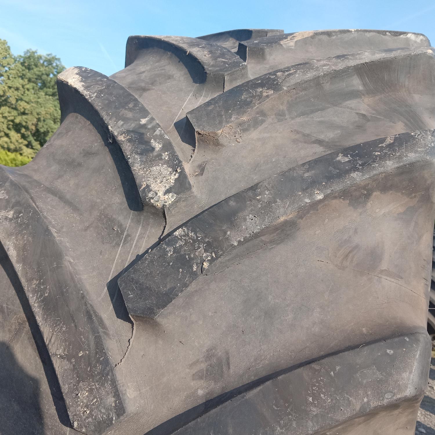  Cauciucuri 650/65R38 Continental