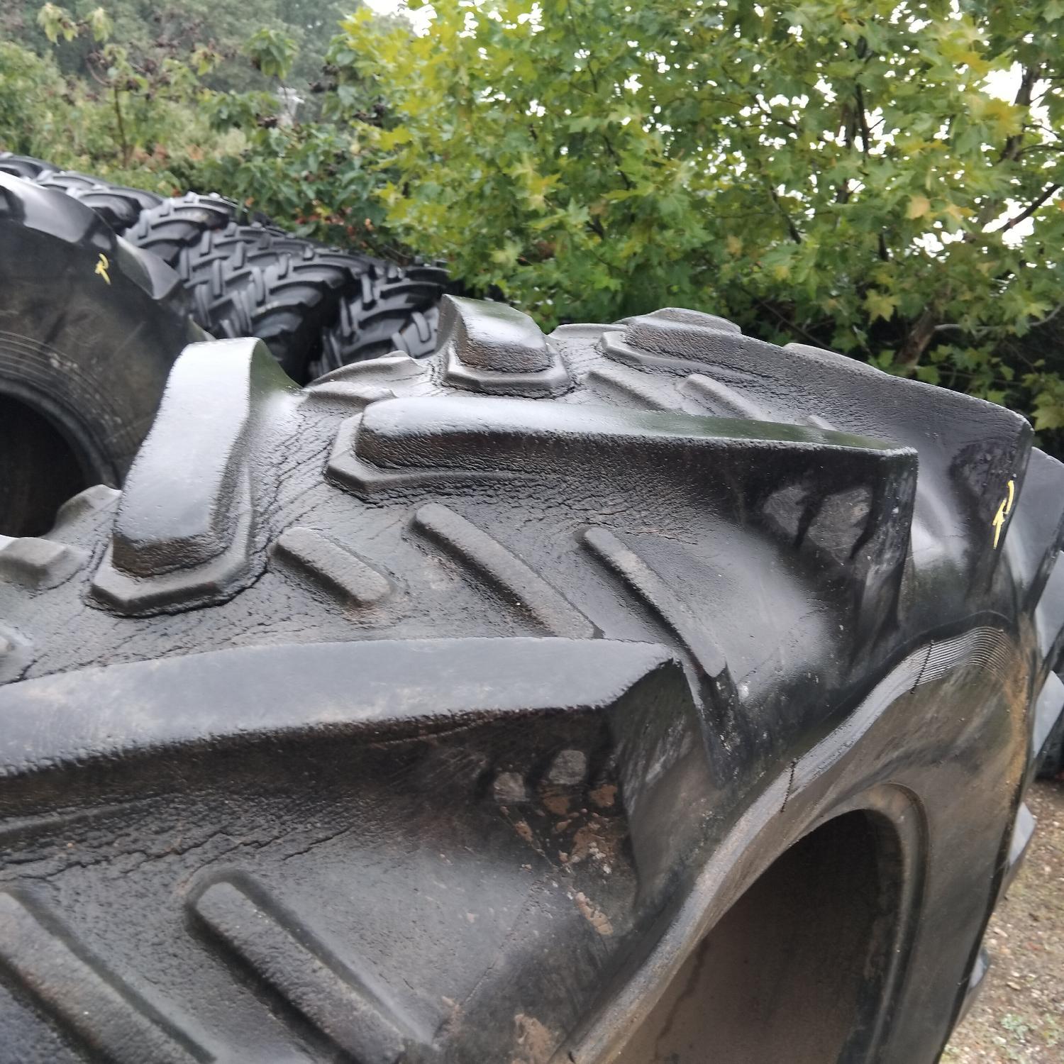  Cauciucuri 16.9R34 (420/85R34) Kleber