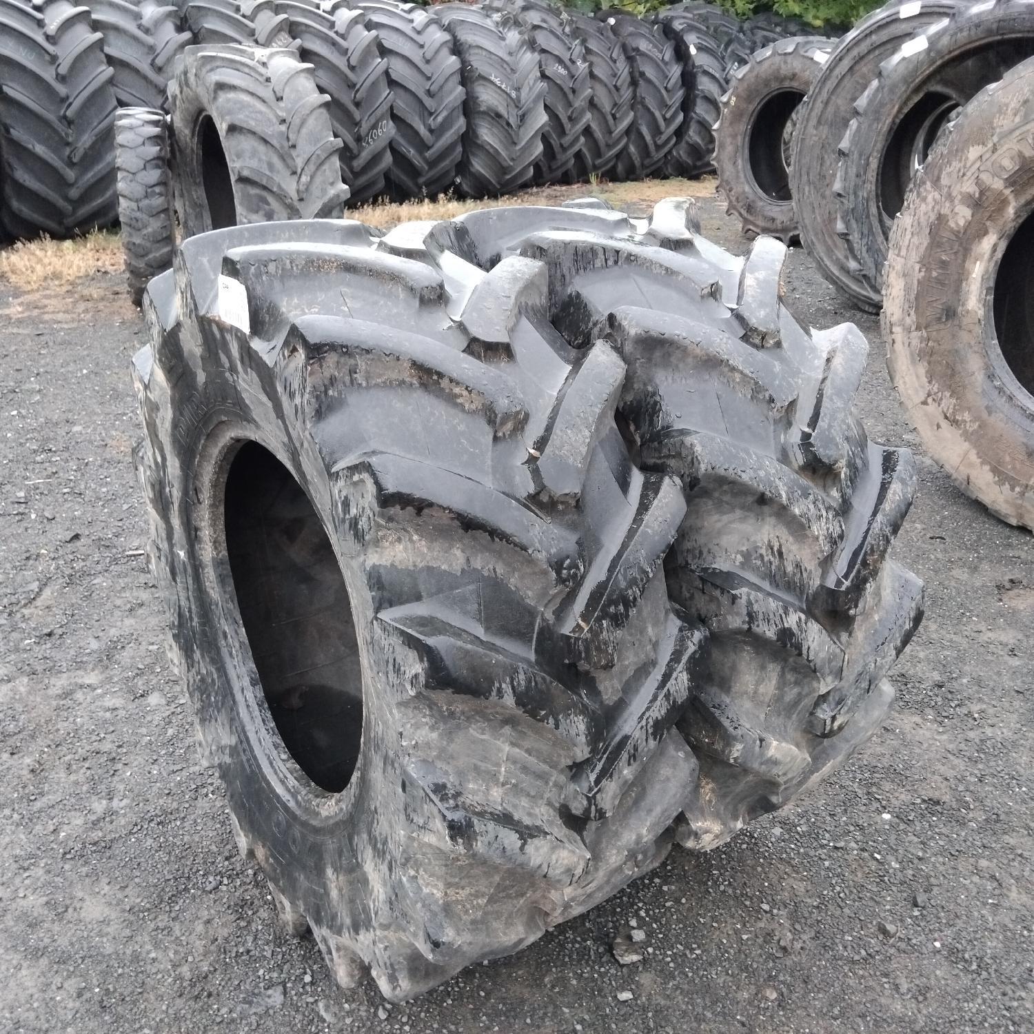  Cauciucuri 380/70R20  Pirelli