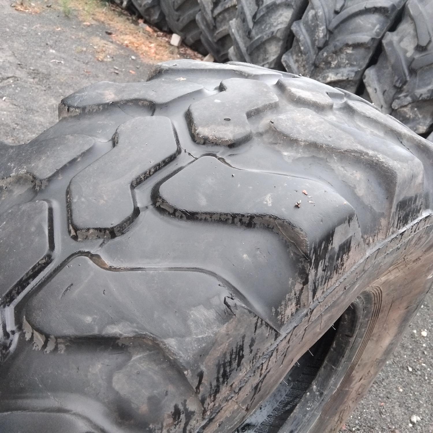  Cauciucuri 405/70R18 Mitas