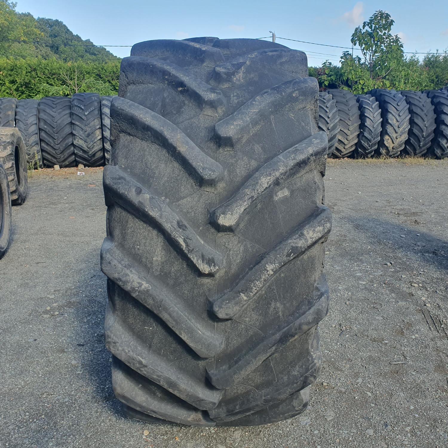  Cauciucuri 800/65R32 Trelleborg