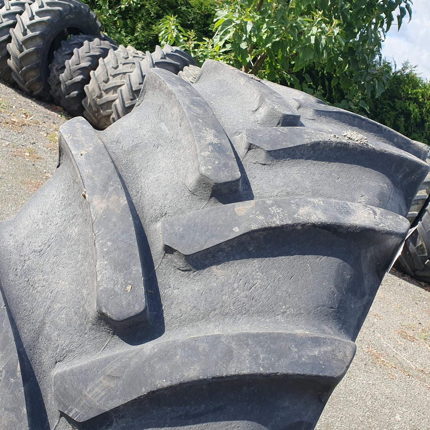  Cauciucuri 480/70R28 Continental
