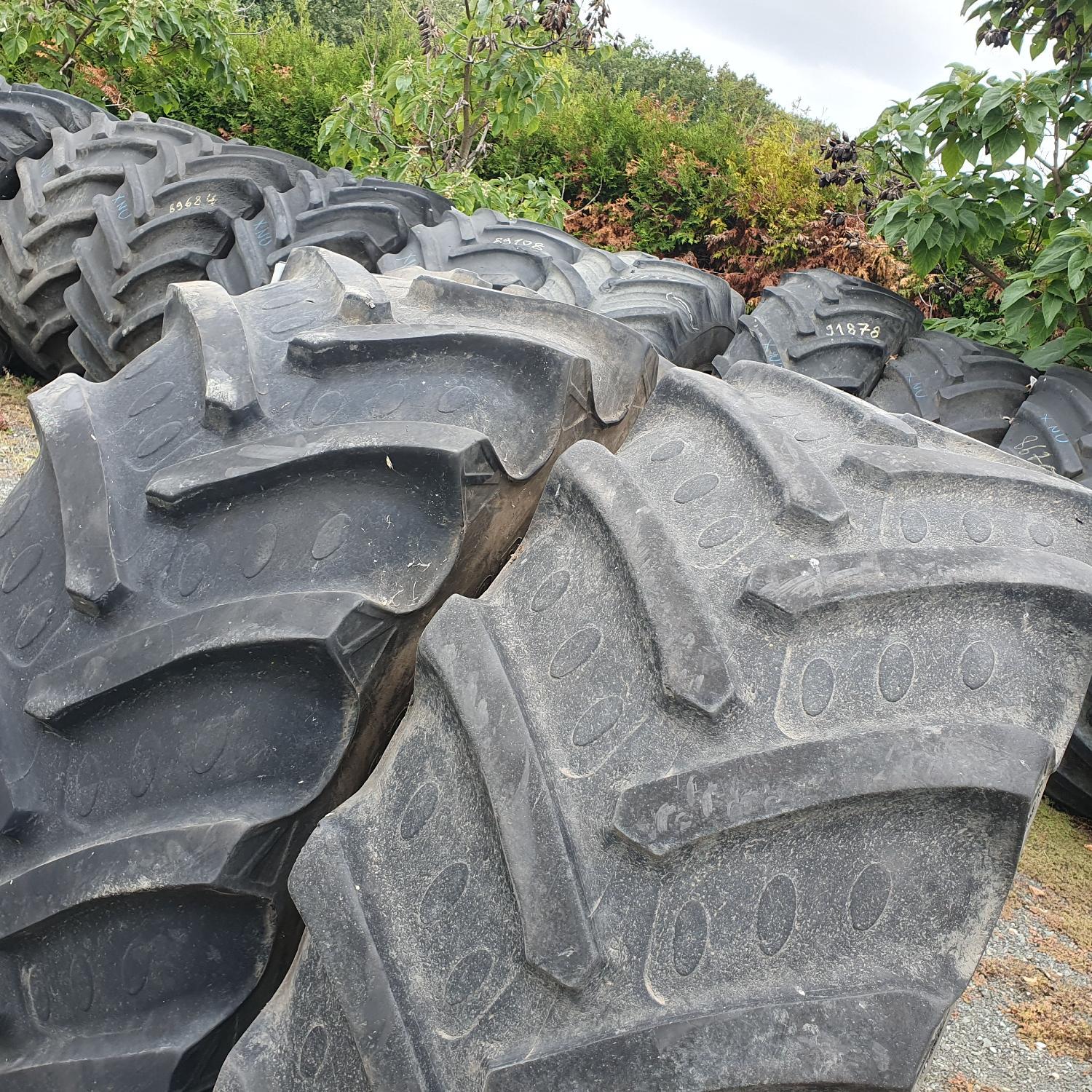  Cauciucuri 600/70R30 Bkt