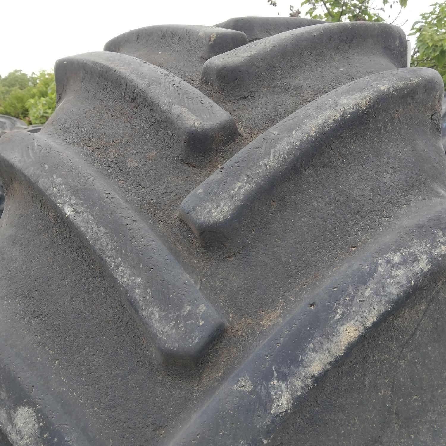  Cauciucuri 600/70R30  Continental