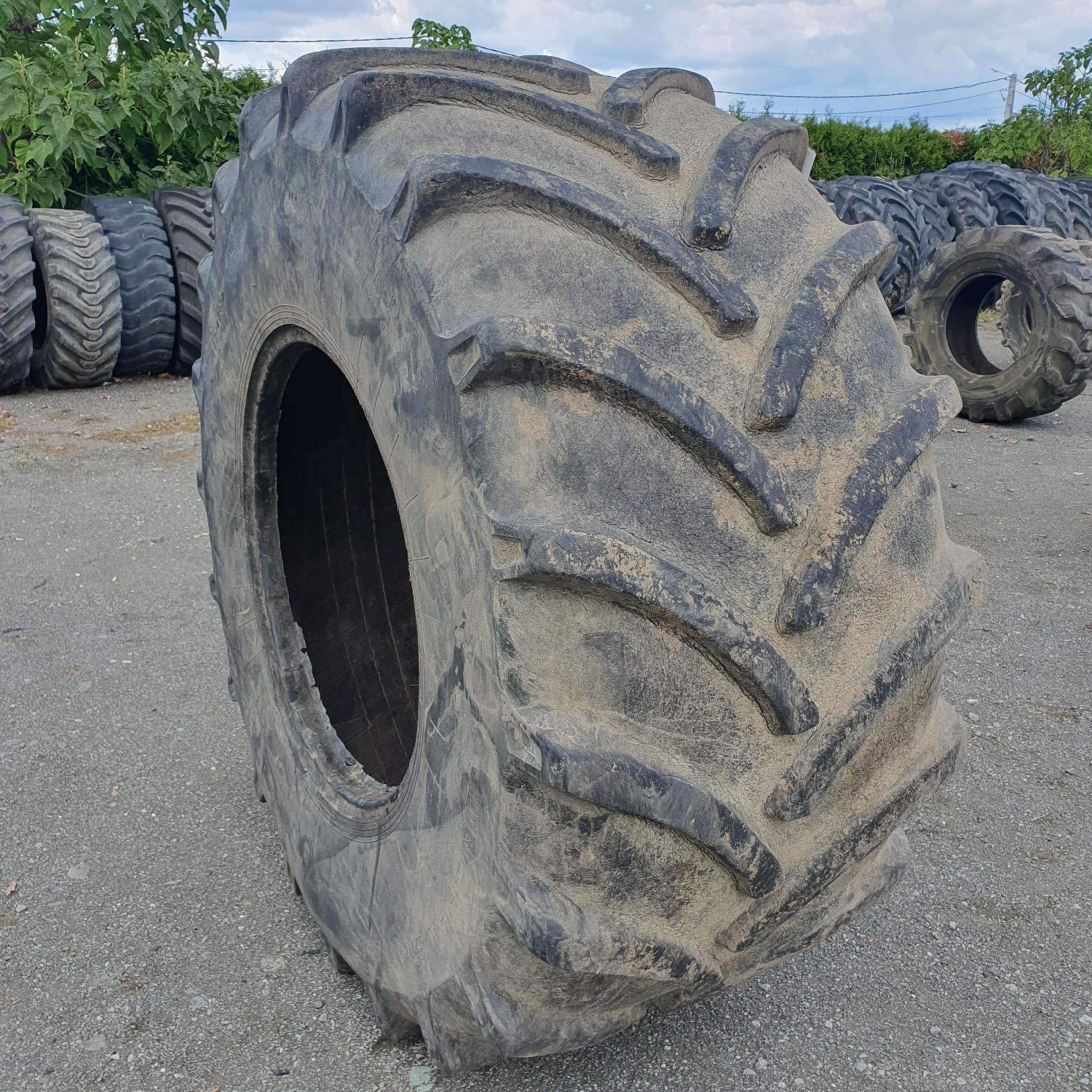  Cauciucuri 30.5R32 Dneproshina