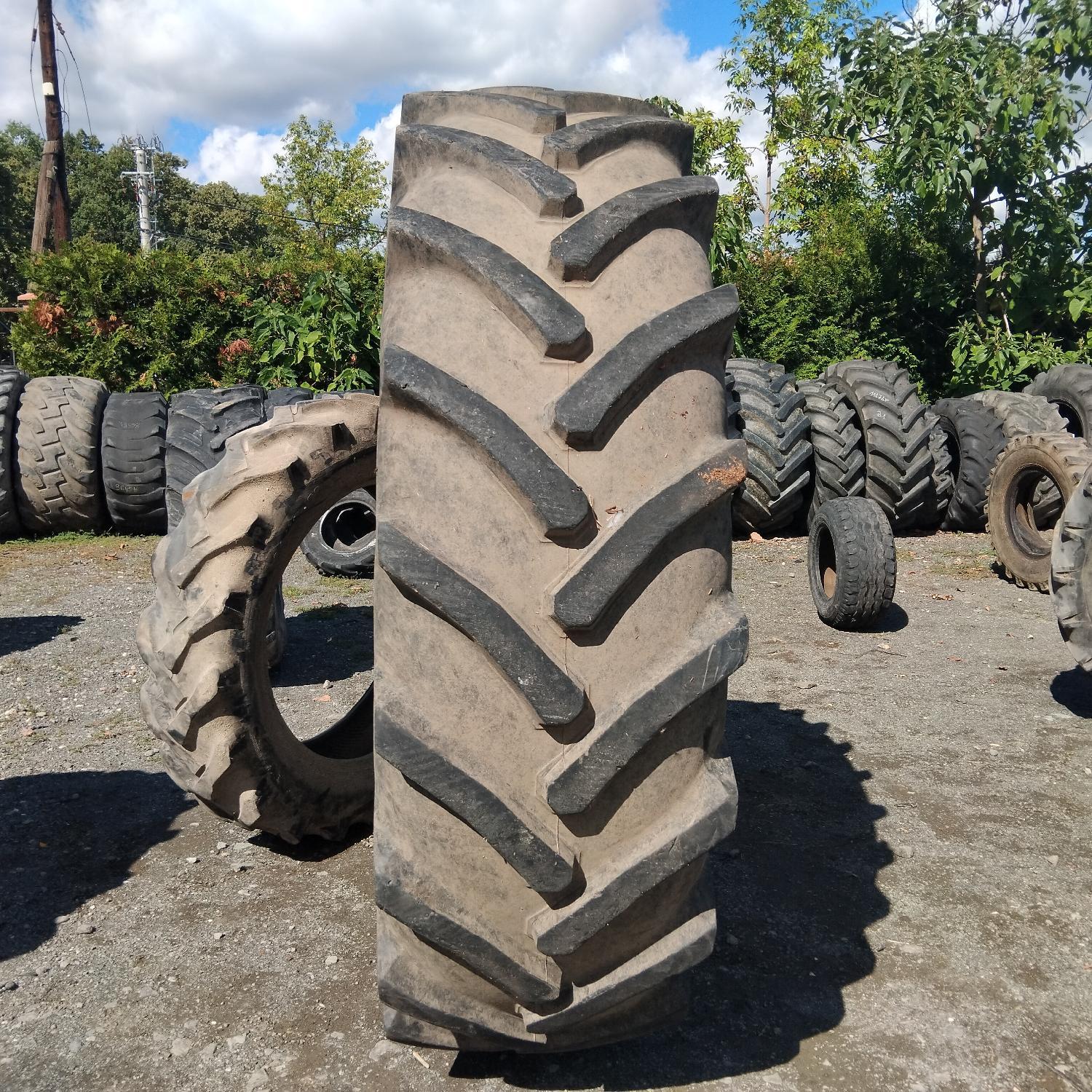  Cauciucuri 20.8R42 Semperit