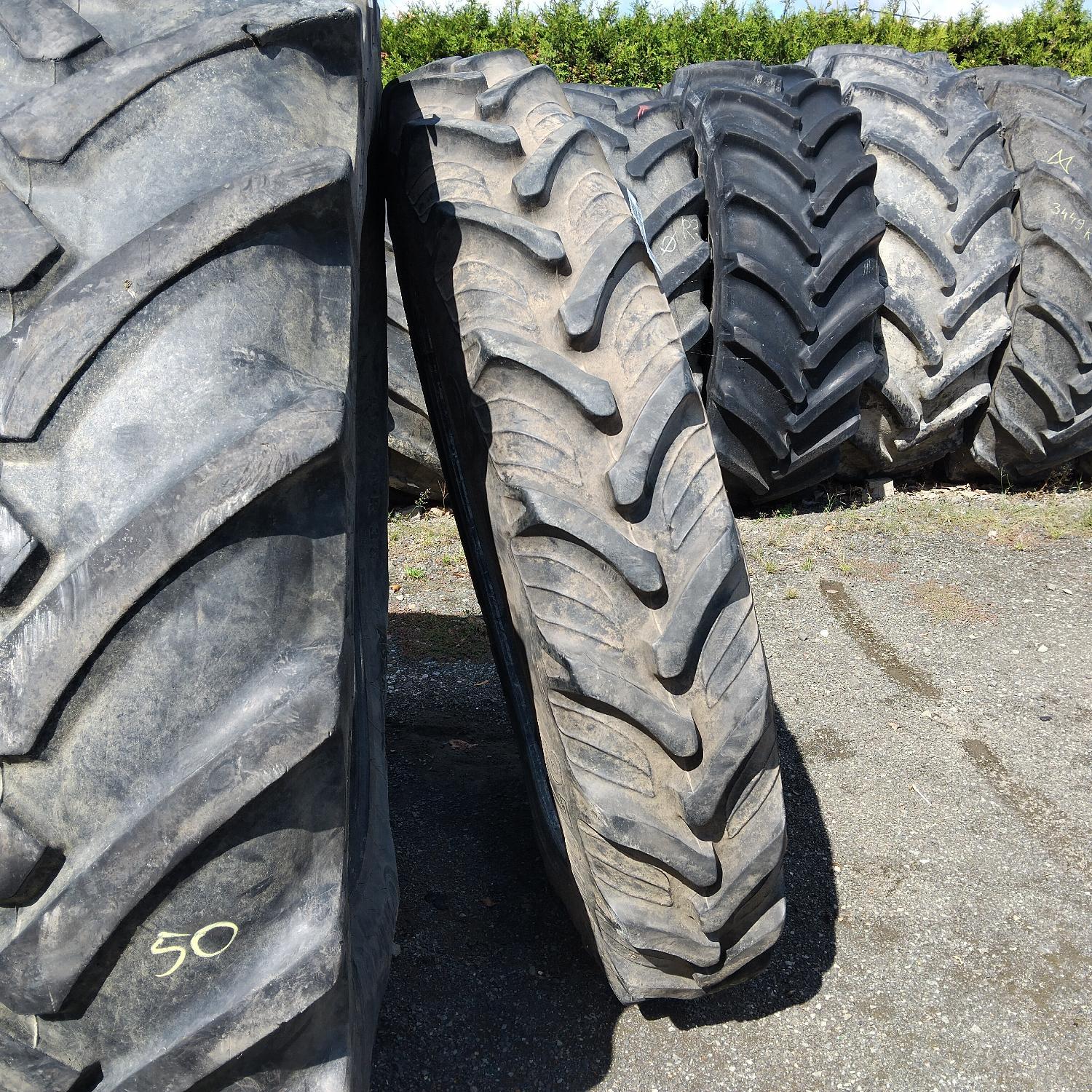  Cauciucuri 270/95R44 Taurus