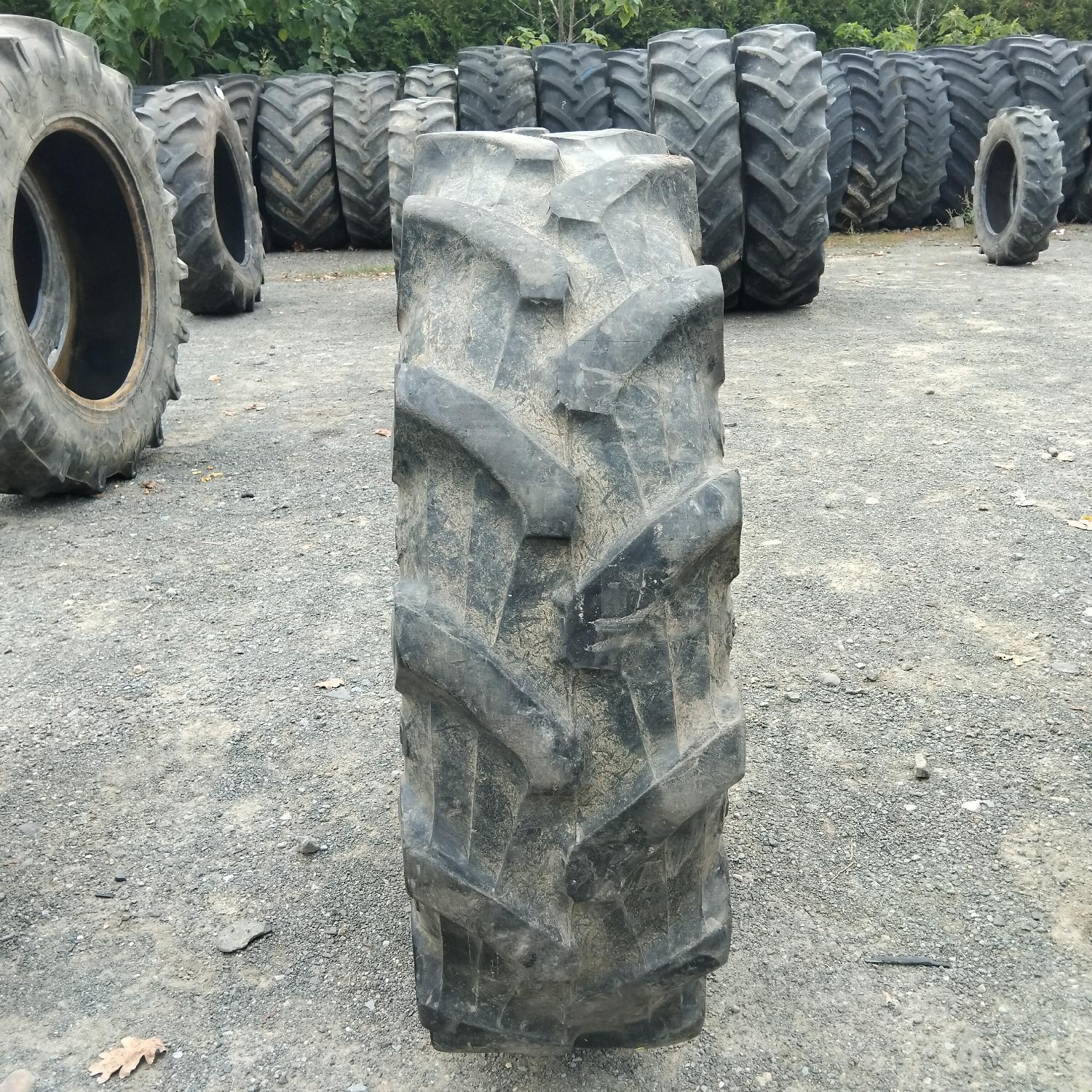  Cauciucuri 11.2-20 (280/85R20) Pirelli