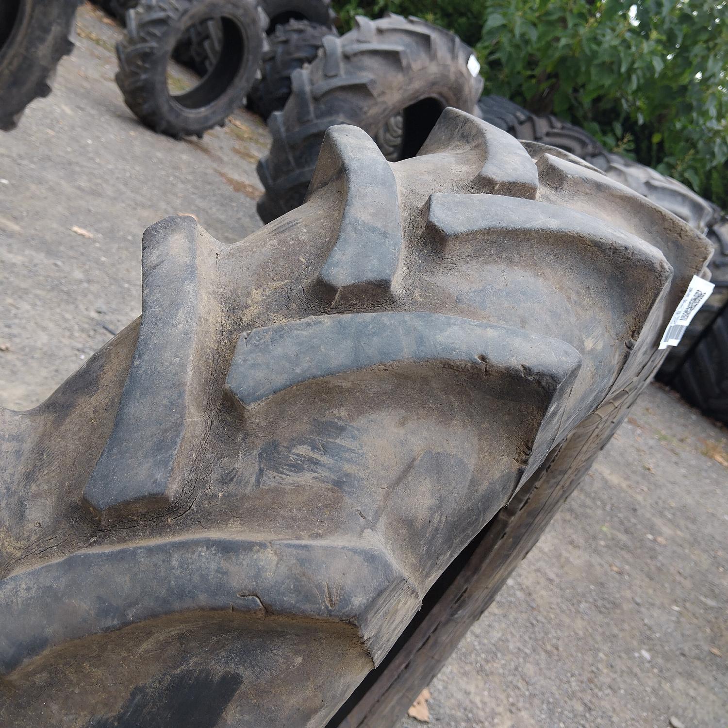  Cauciucuri 8.00R20  Pirelli