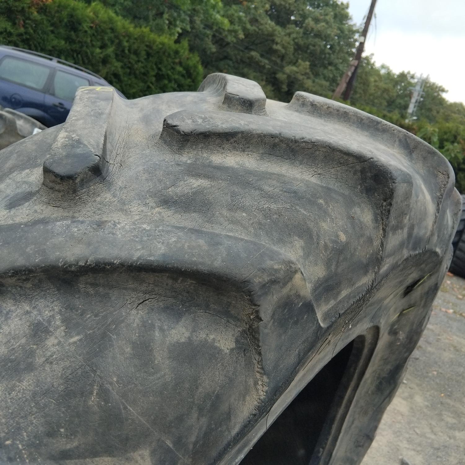  Cauciucuri 14.9R28 (380/85R28) Michelin