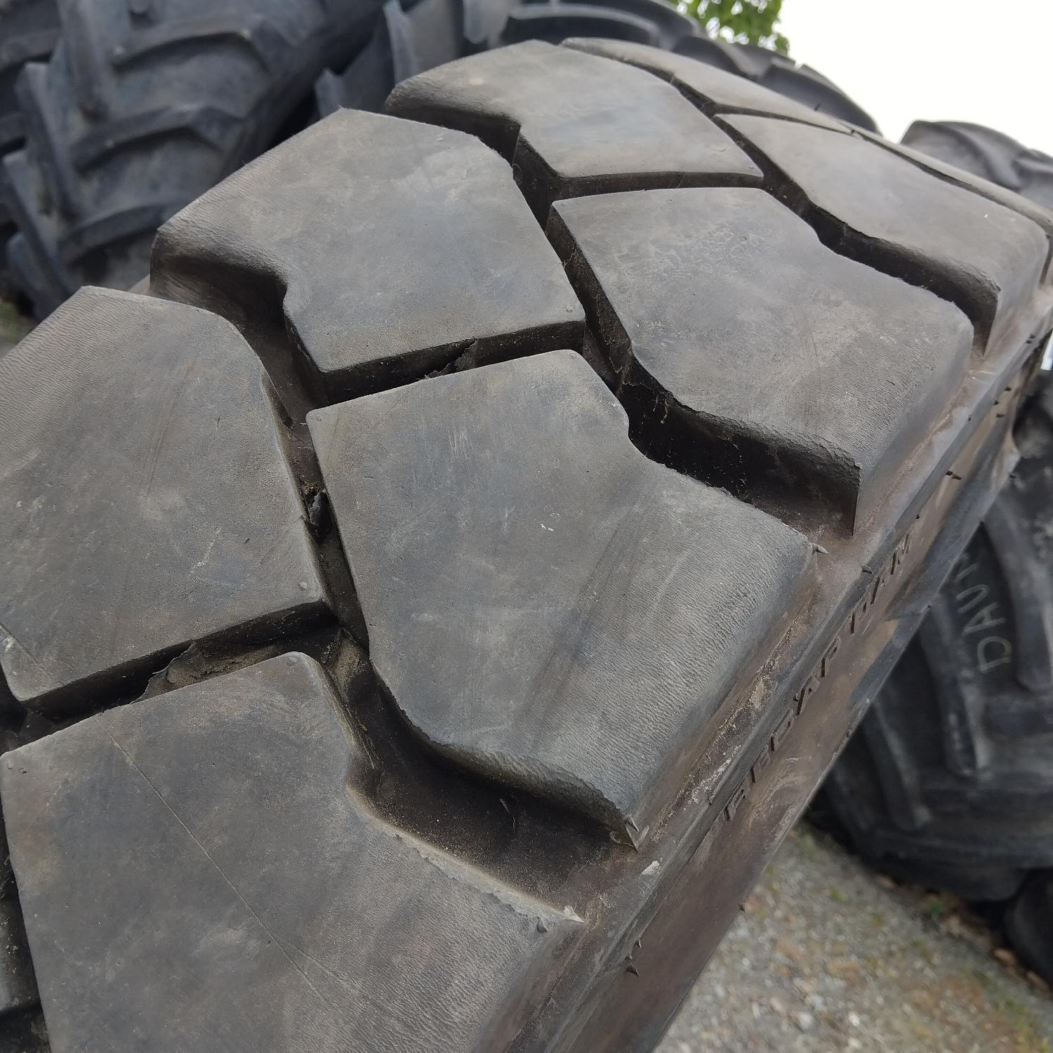  Cauciucuri 10.00-20  Marangoni