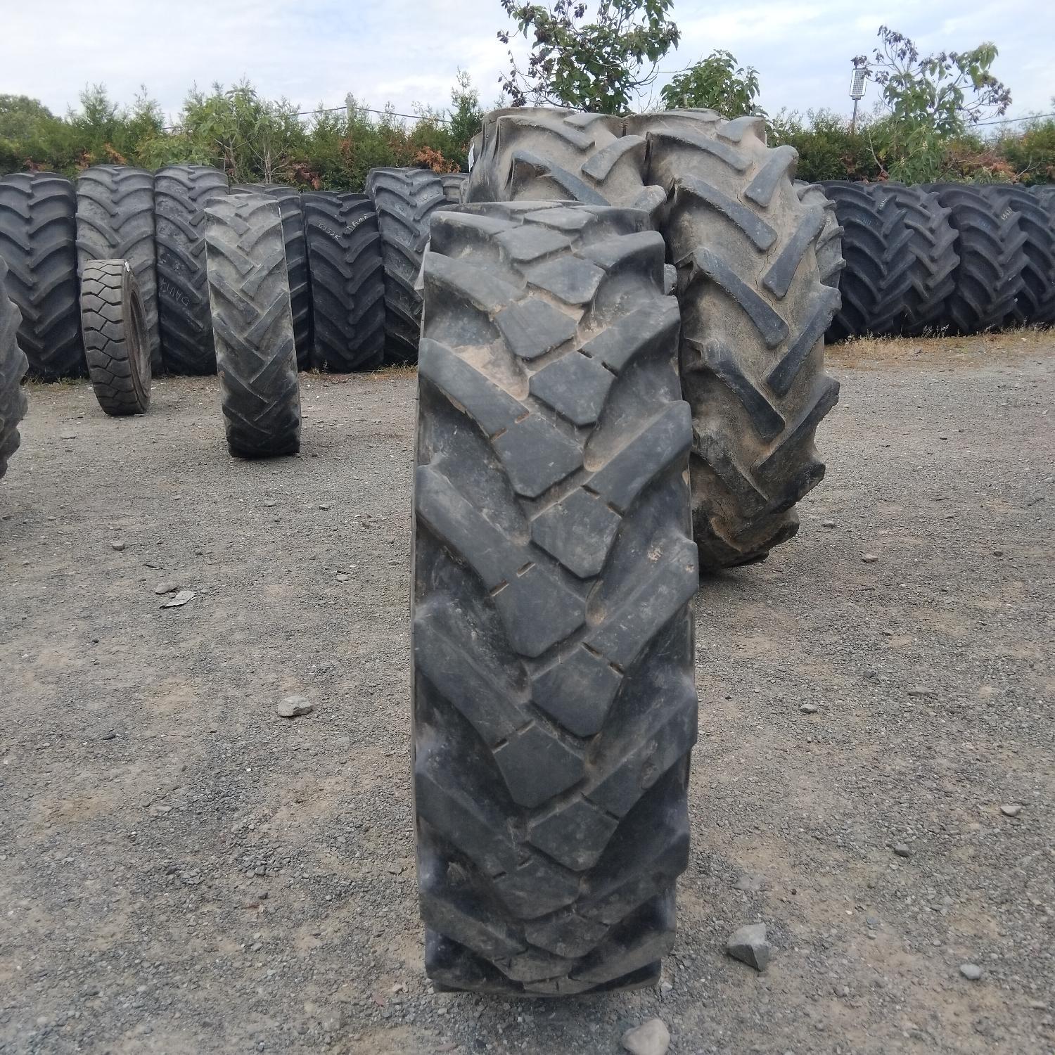  Cauciucuri 10.5-20 (280/80R20) Bkt