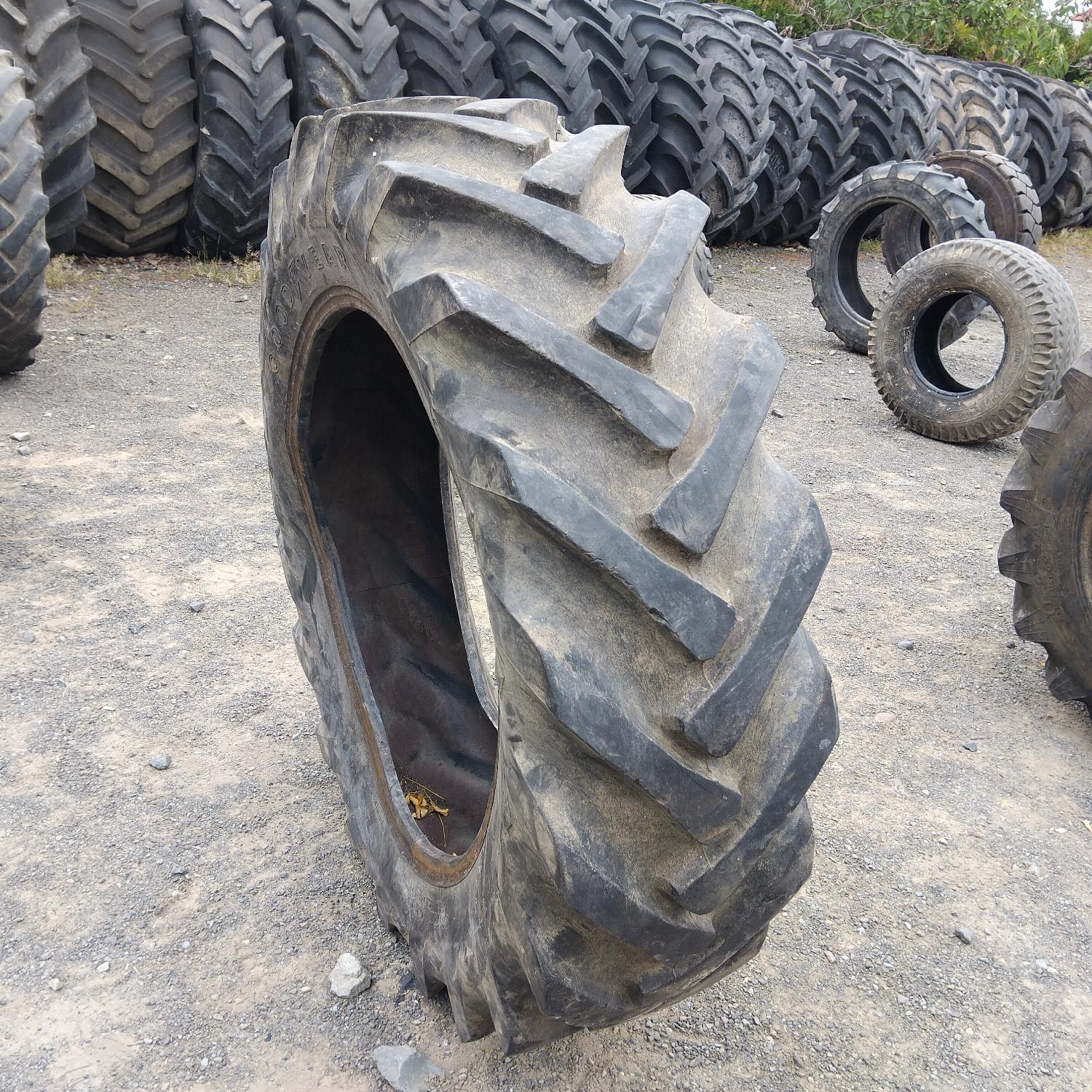  Cauciucuri 12.4-28 (320/85R28) Goodyear