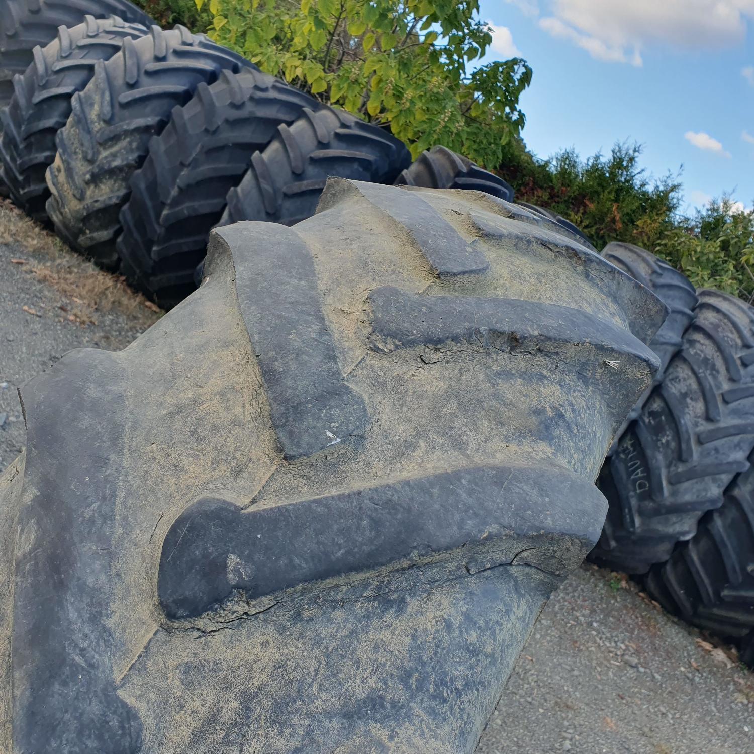  Cauciucuri 15.5R38 (400/75R38) Kama