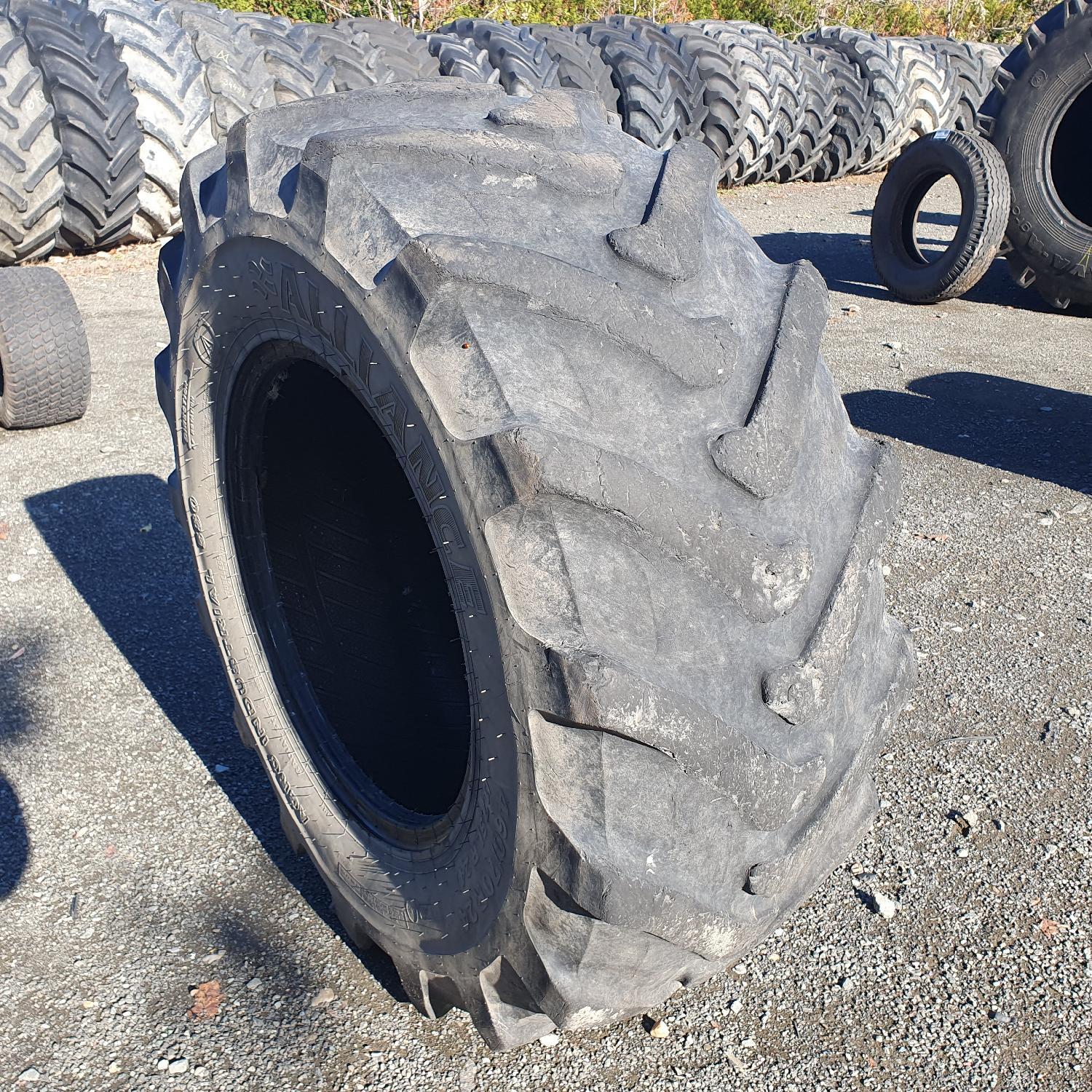  Cauciucuri 460/70R24 (17.5R24) Alliance