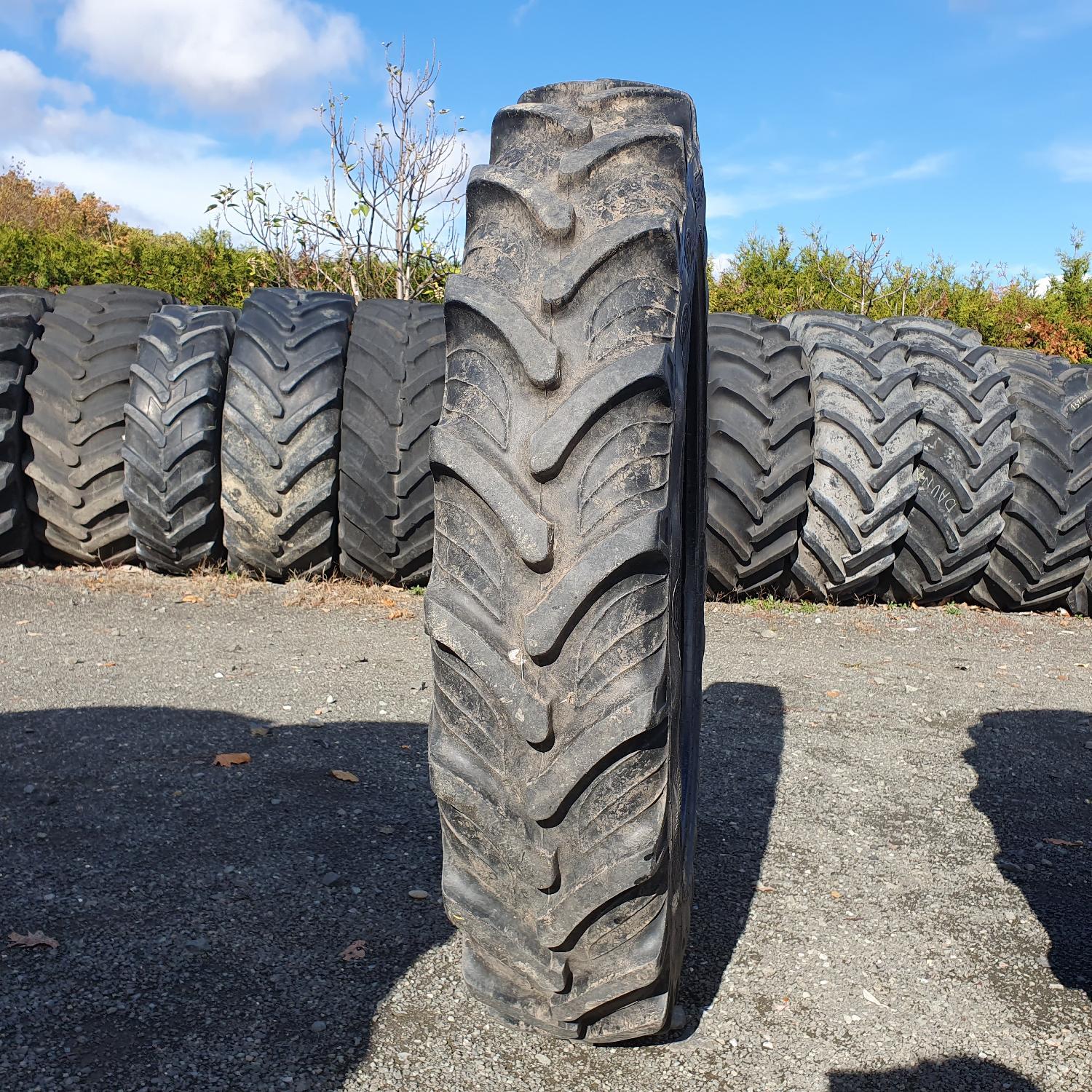  Cauciucuri 270/95R38 (11.2R38) Taurus