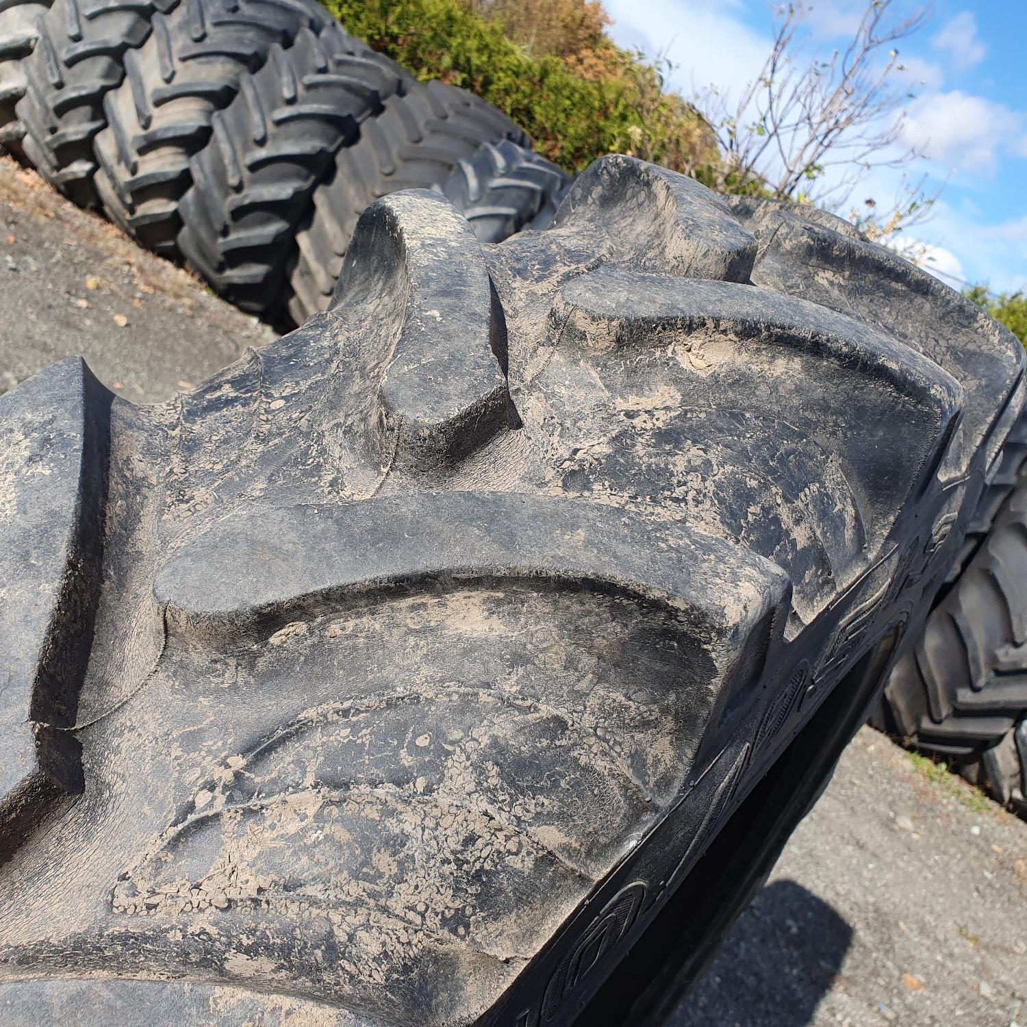  Cauciucuri 270/95R38 (11.2R38) Taurus