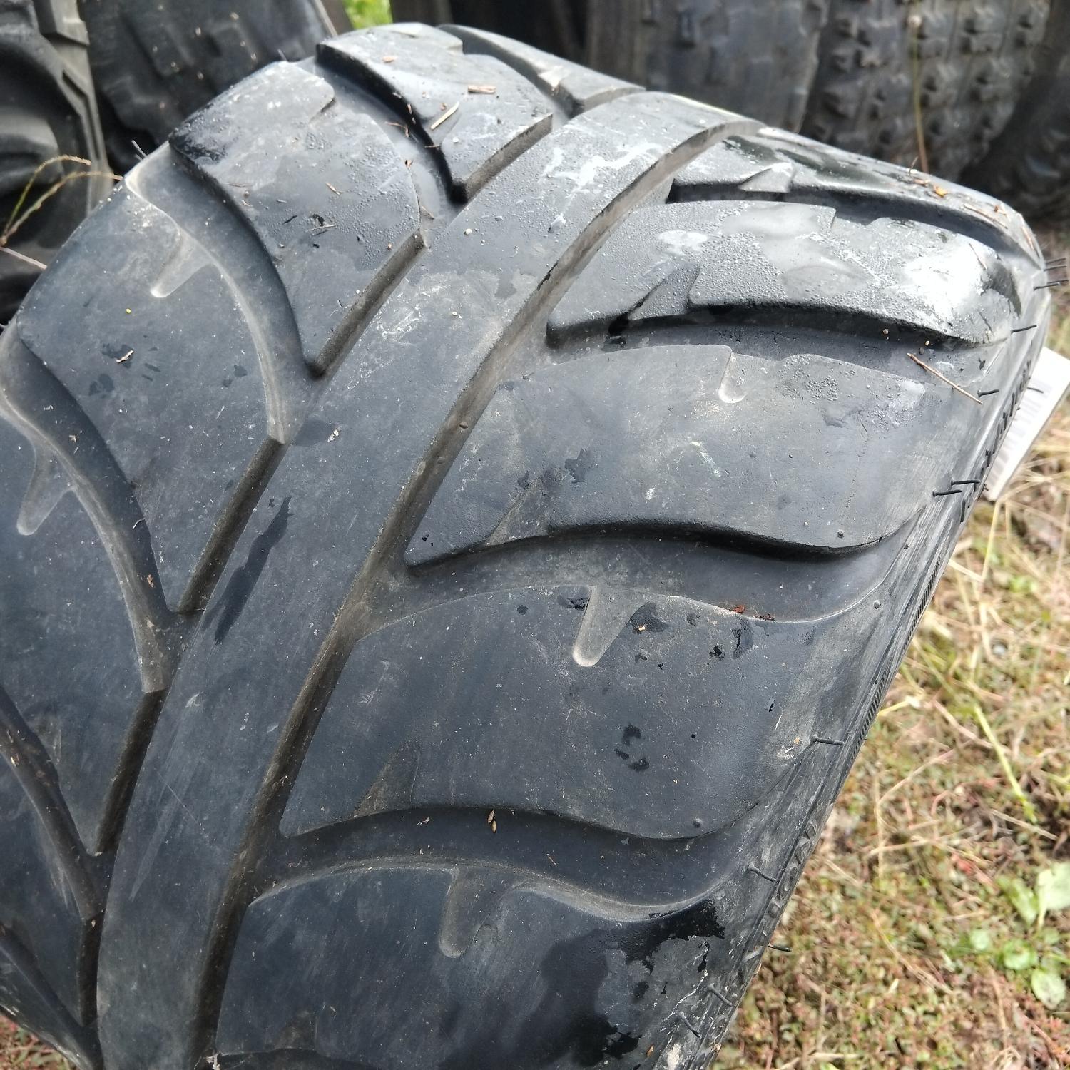 Cauciucuri 225/40-10  Kenda