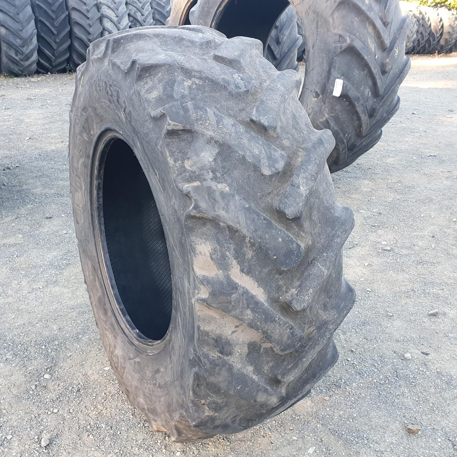  Cauciucuri 380/85R24 (14.9R24) Mitas