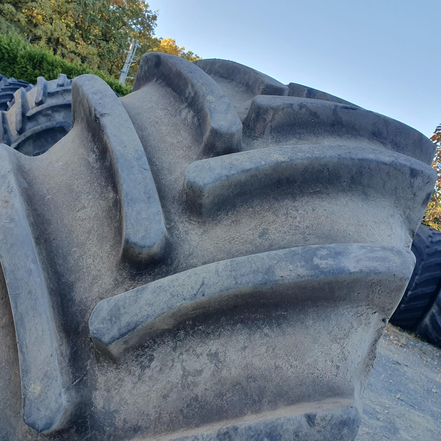  Cauciucuri 800/65R32 (30.5R32) Continental