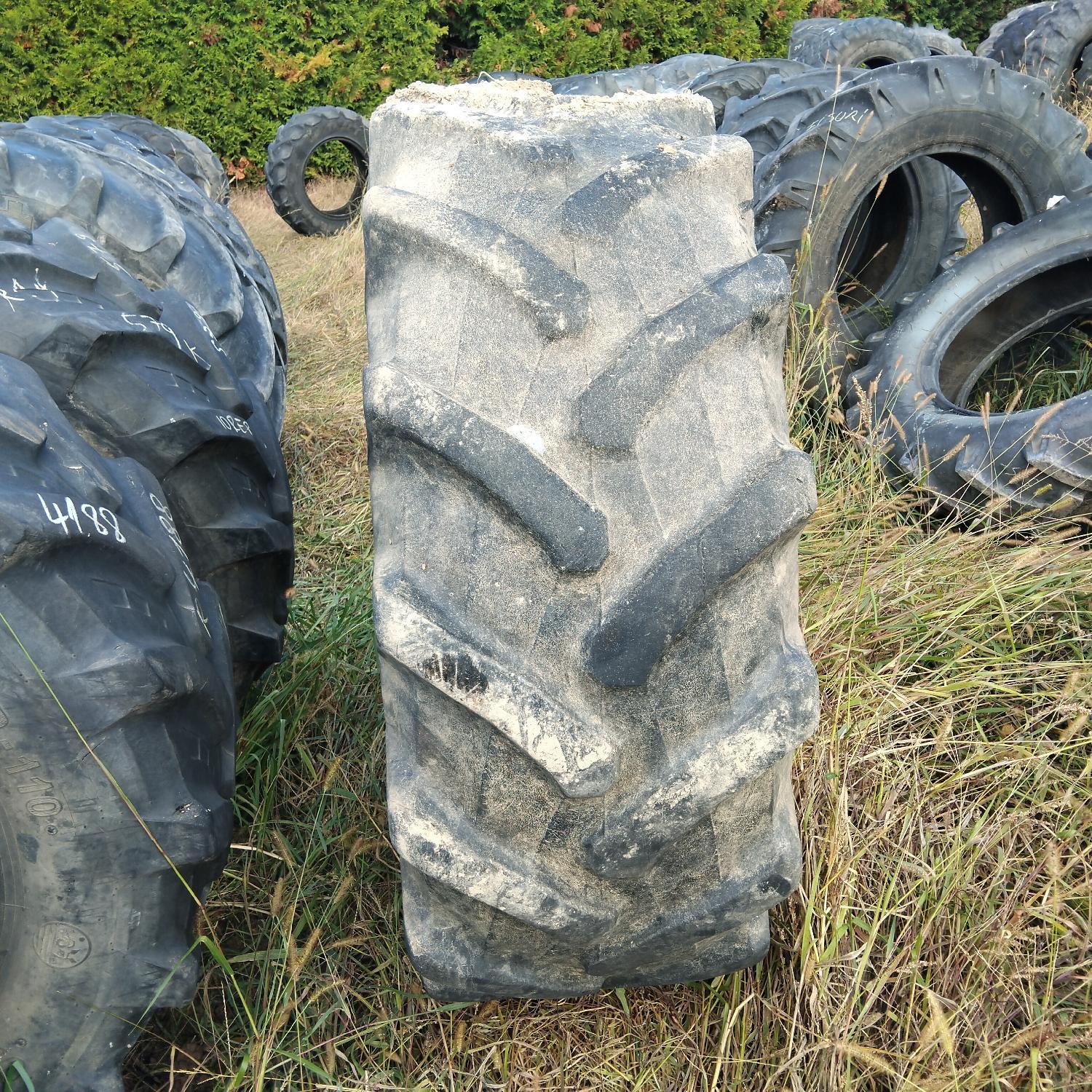  Cauciucuri 420/70R24  Pirelli