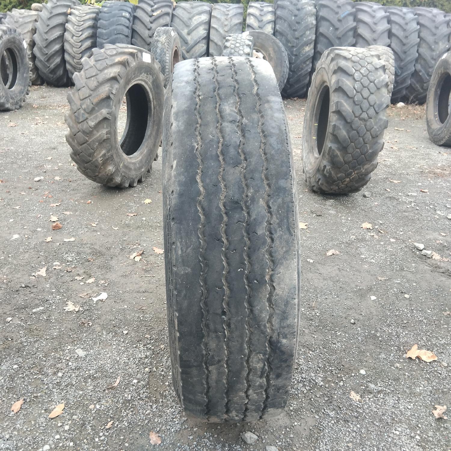  Cauciucuri 315/80R22.5  Semperit