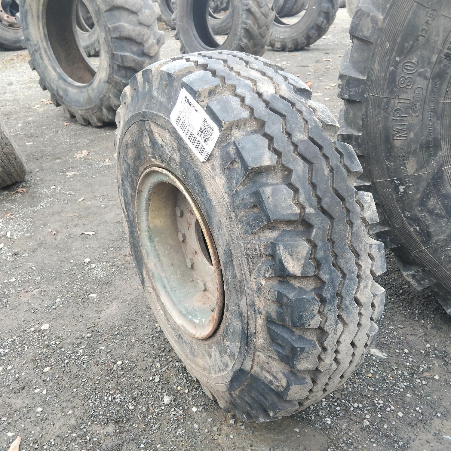  Cauciucuri 7.50-10  Dunlop