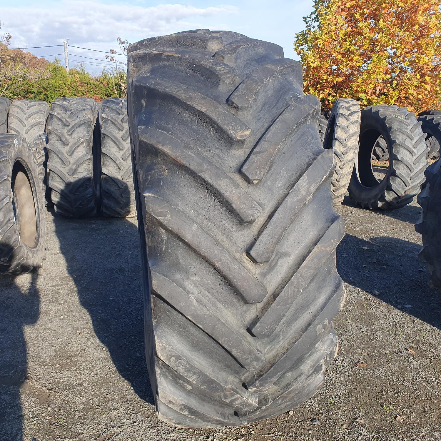  Cauciucuri 800/70R32  Continental