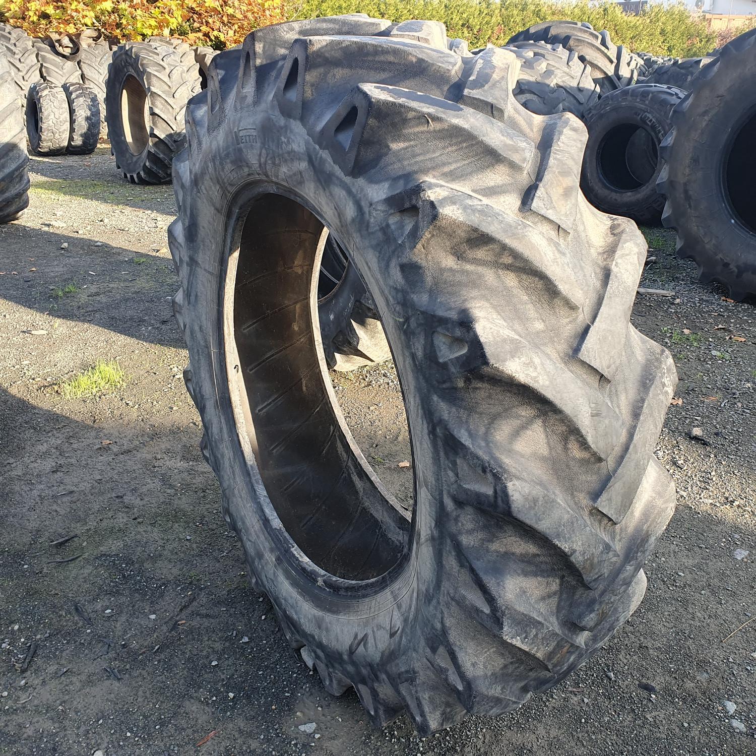  Cauciucuri 16.9-34 (420/85R34) Veith
