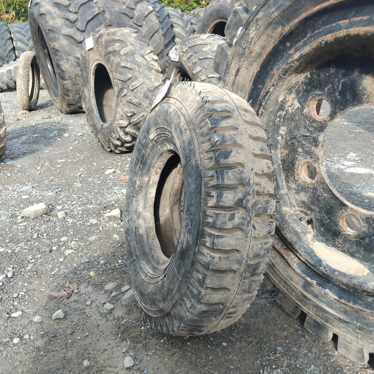  Cauciucuri 5.00-8  Pneumat