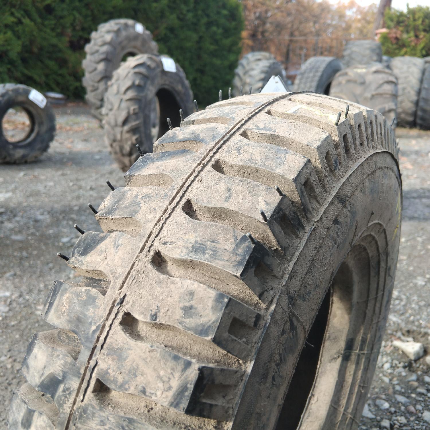  Cauciucuri 5.00-8  Pneumat