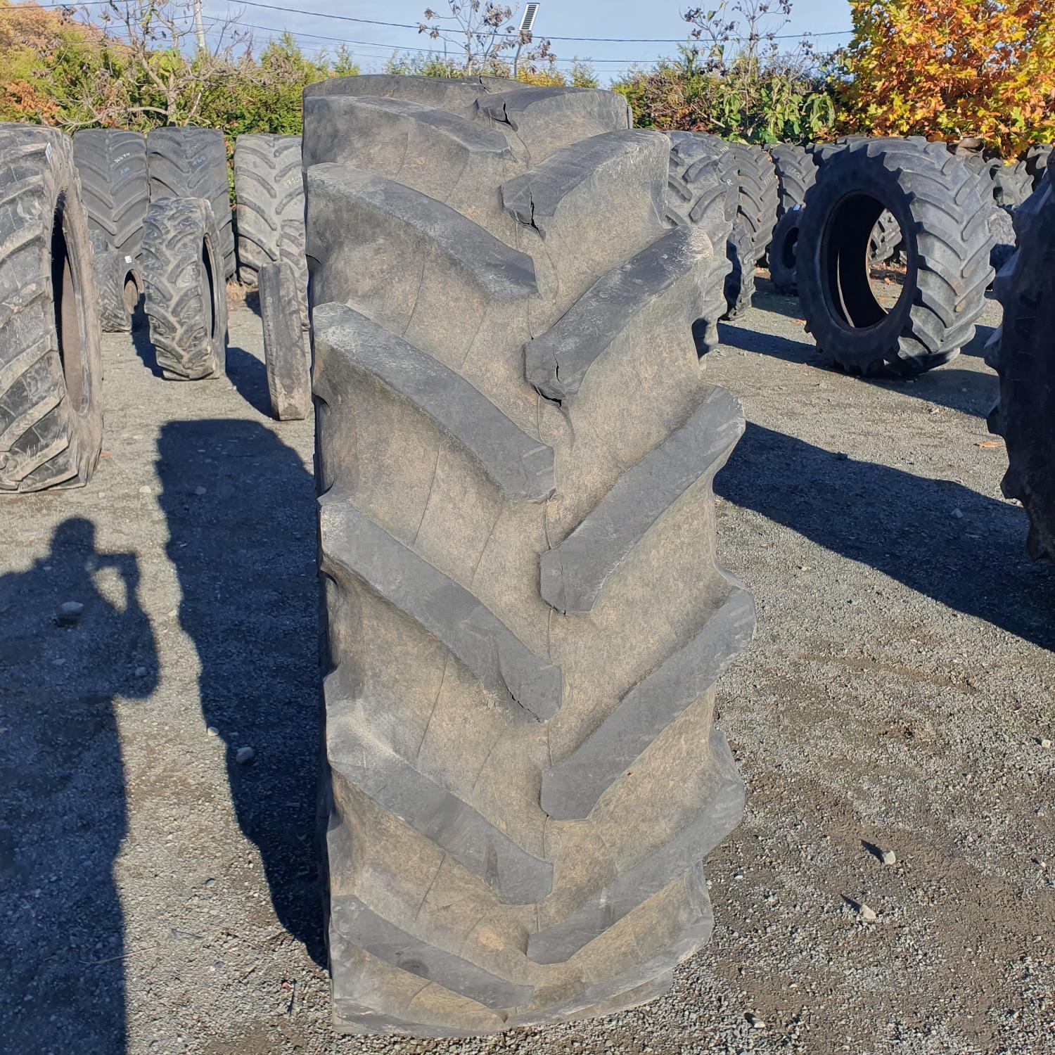 Cauciucuri 520/70R38  Trelleborg