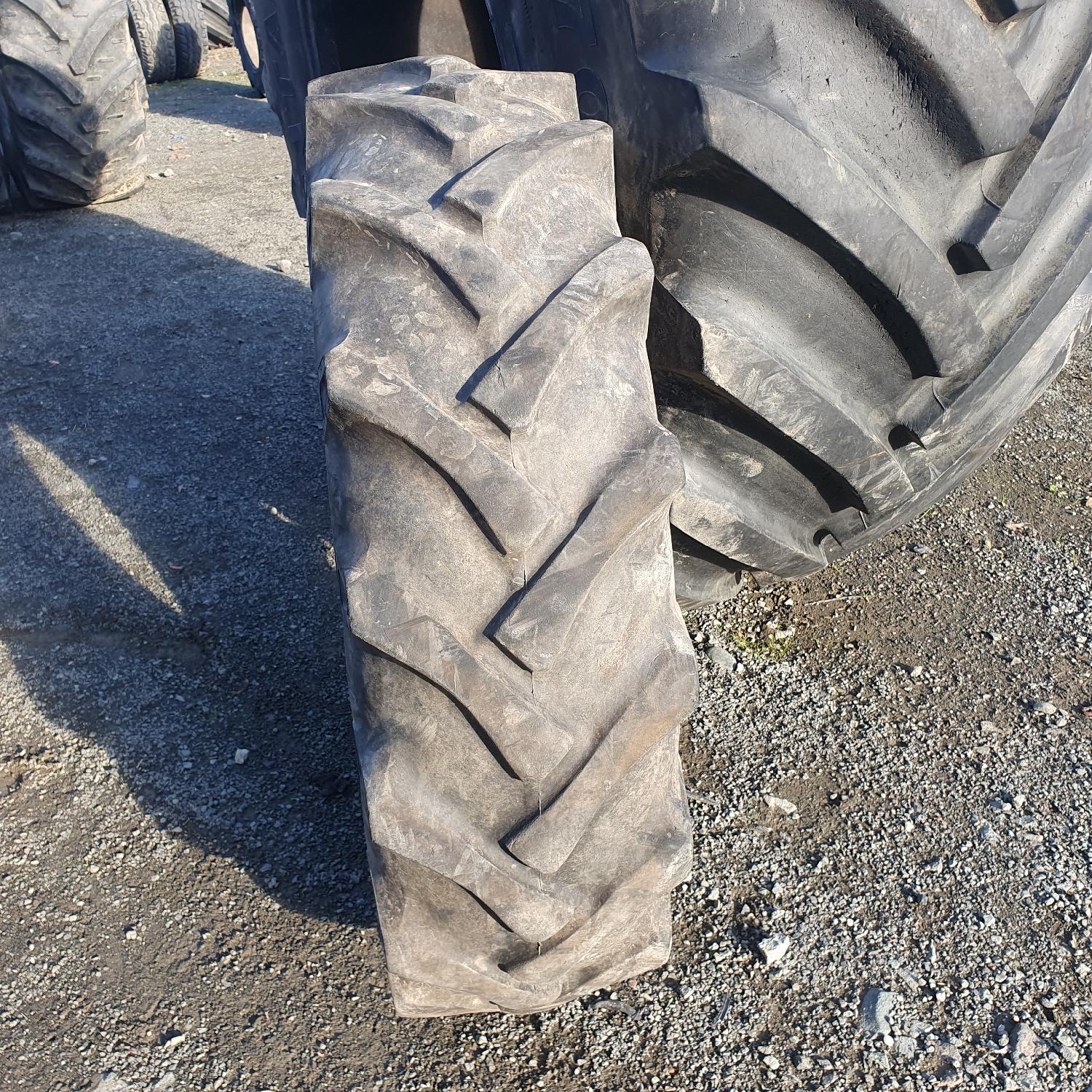  Cauciucuri 11.2-24 (280/85R24) Bkt